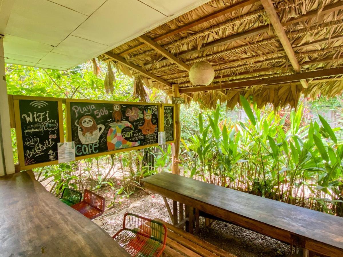 Playa 506 Beachfront Hostel Puerto Viejo de Talamanca Eksteriør billede